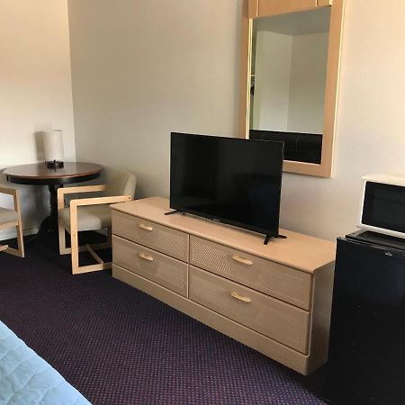 Luxury Inn George West 外观 照片